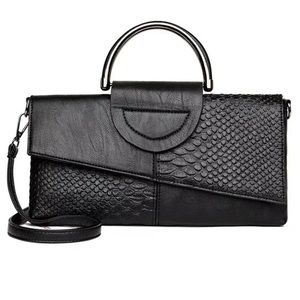 Crocodile 🐊 Clutch